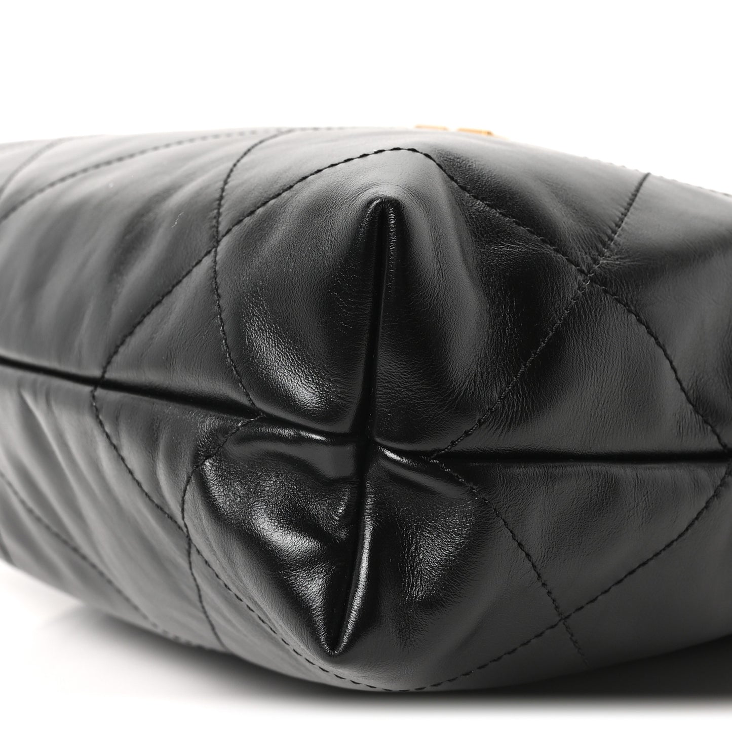 Shiny Calfskin Quilted Small Chanel 22 Black