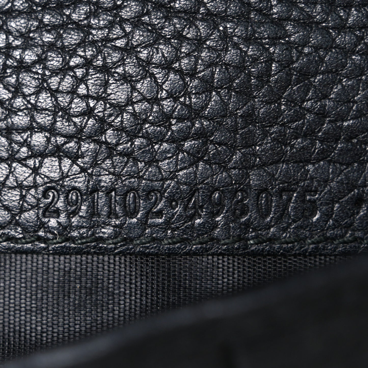 Pebbled Calfskin Soho Zip Around Wallet Black