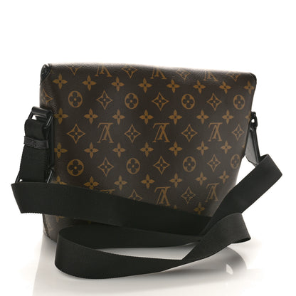 Louis Vuitton Monogram Macassar Magnetic Messenger 2 of 8