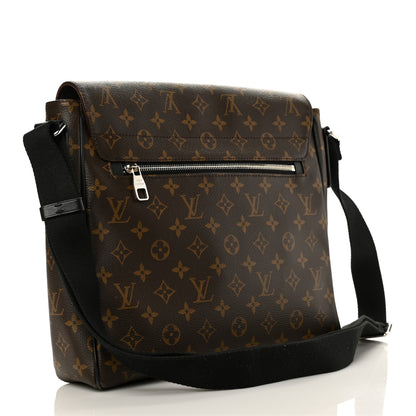 Louis Vuitton Monogram Macassar District MM 3 of 9