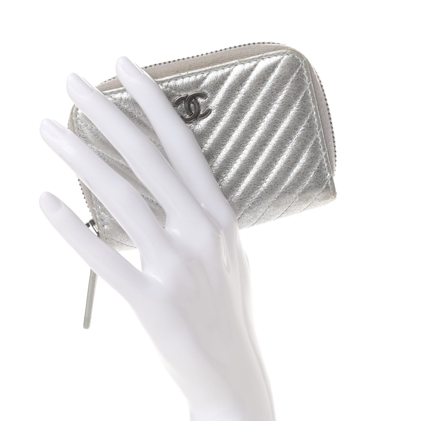 Metallic Lambskin Chevron Quilted Zip Coin Purse Silver