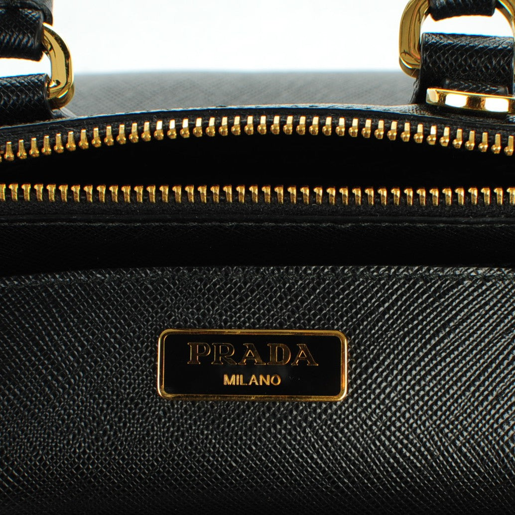 Saffiano Mini Galleria Double Zip Tote Black