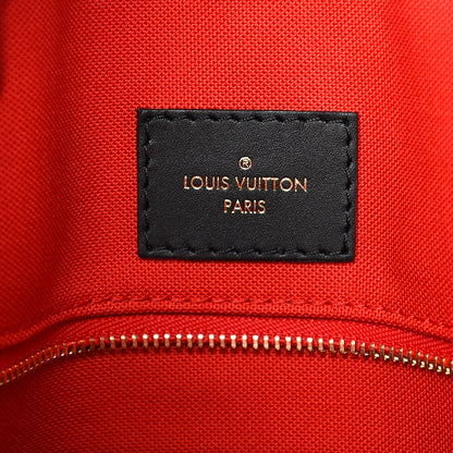 Louis Vuitton Reverse Monogram Giant Onthego MM 5 of 9