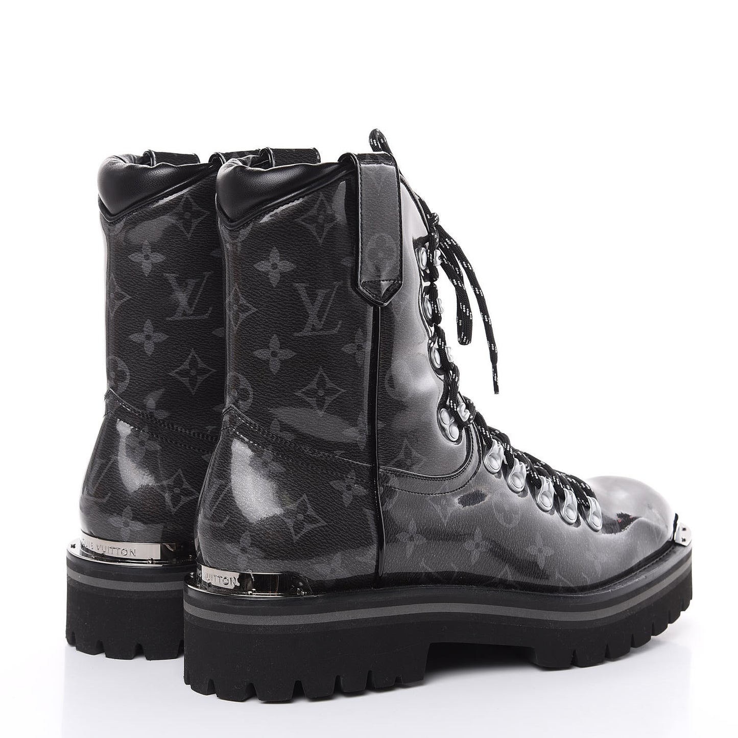 Monogram Eclipse Glaze Mens Outland Ankle Boots 9