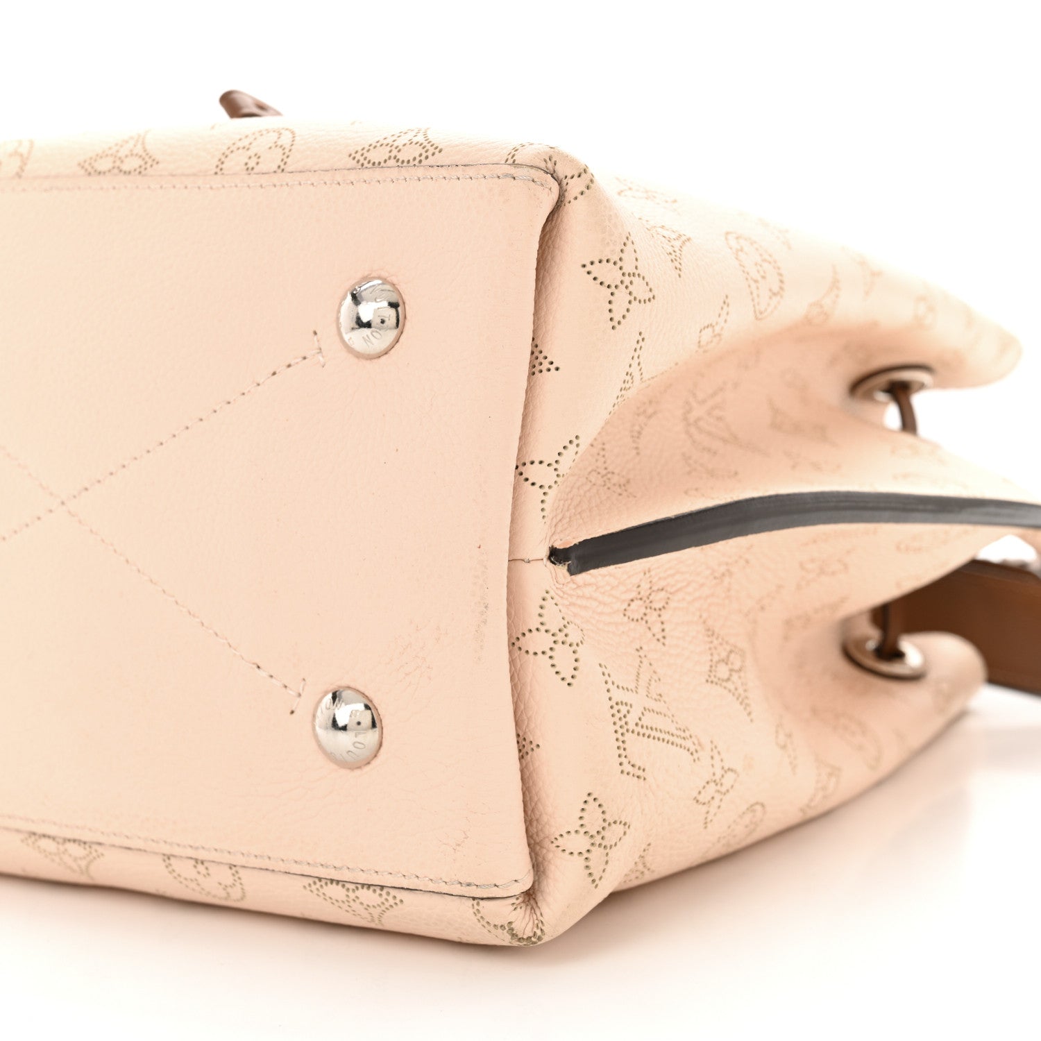 Louis Vuitton Mahina Muria Creme 9 of 11