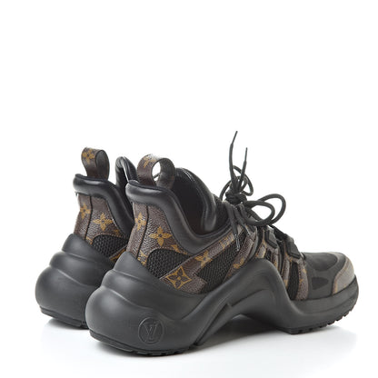 Louis Vuitton Calfskin Patent Monogram LV Archlight Sneakers 39 Black 4 of 8