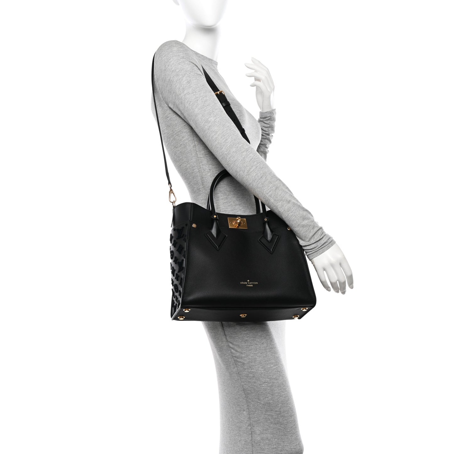 Calfskin Monogram Tufting On My Side Black