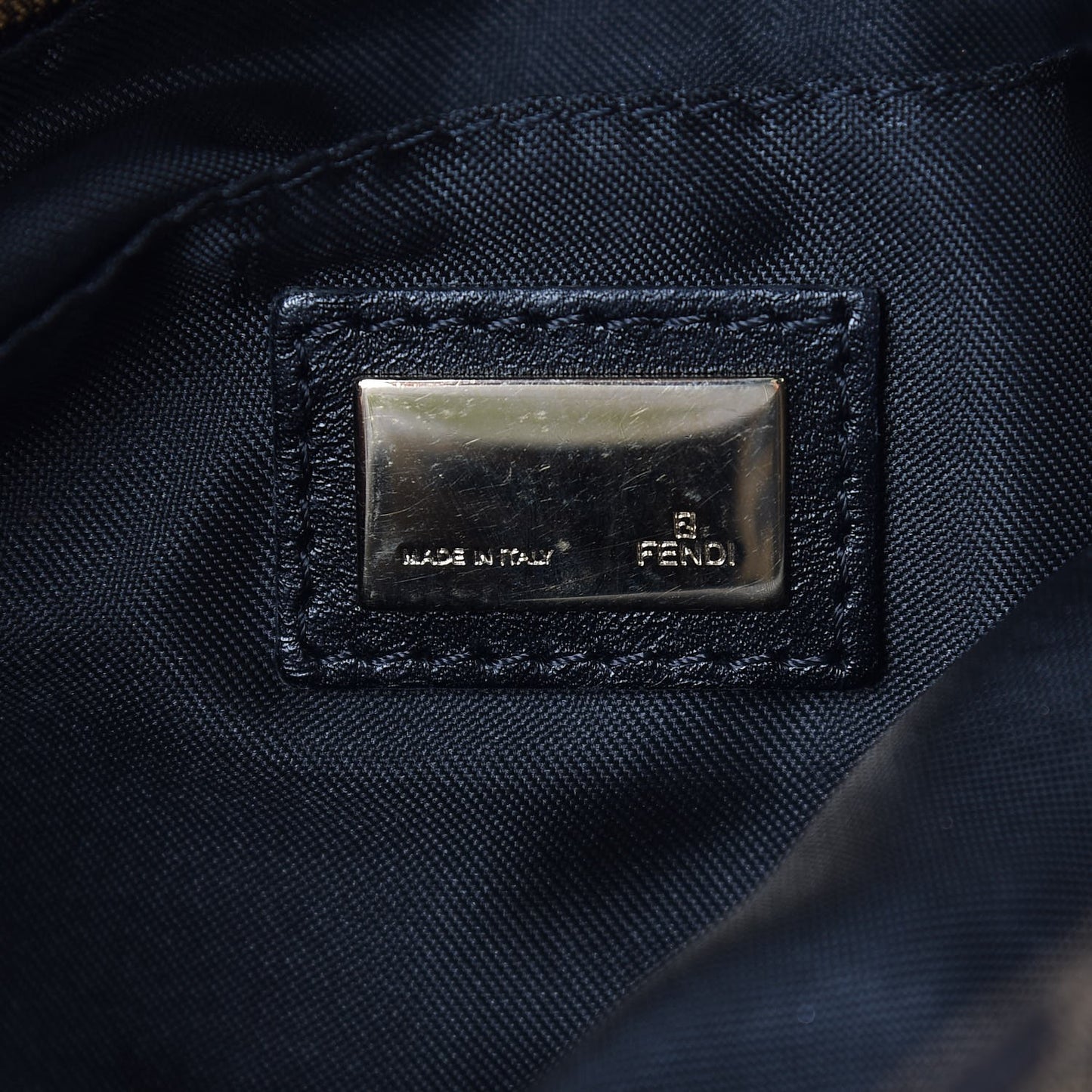 Zucca Small Chef Shoulder Bag Tobacco
