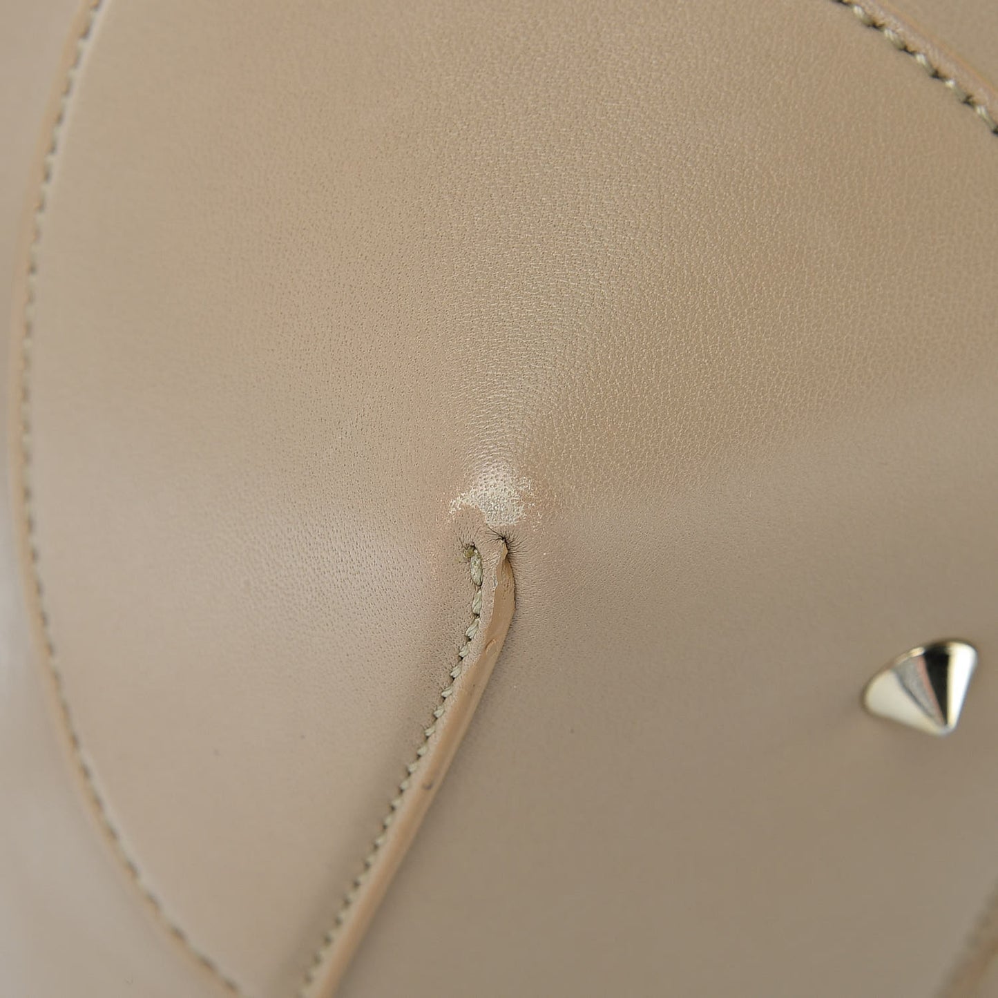 Calfskin Medium Lucrezia Beige