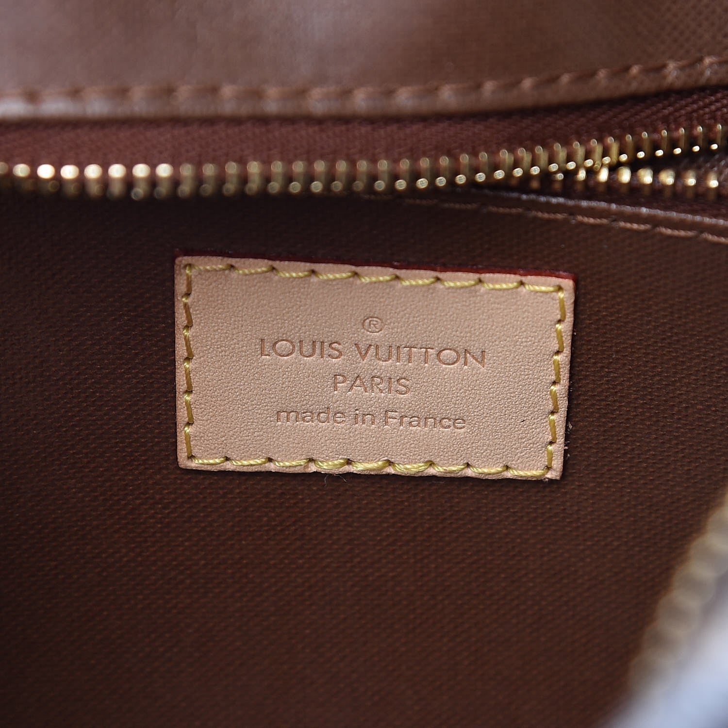 Louis Vuitton Monogram Toiletry Bag 25 6 of 9