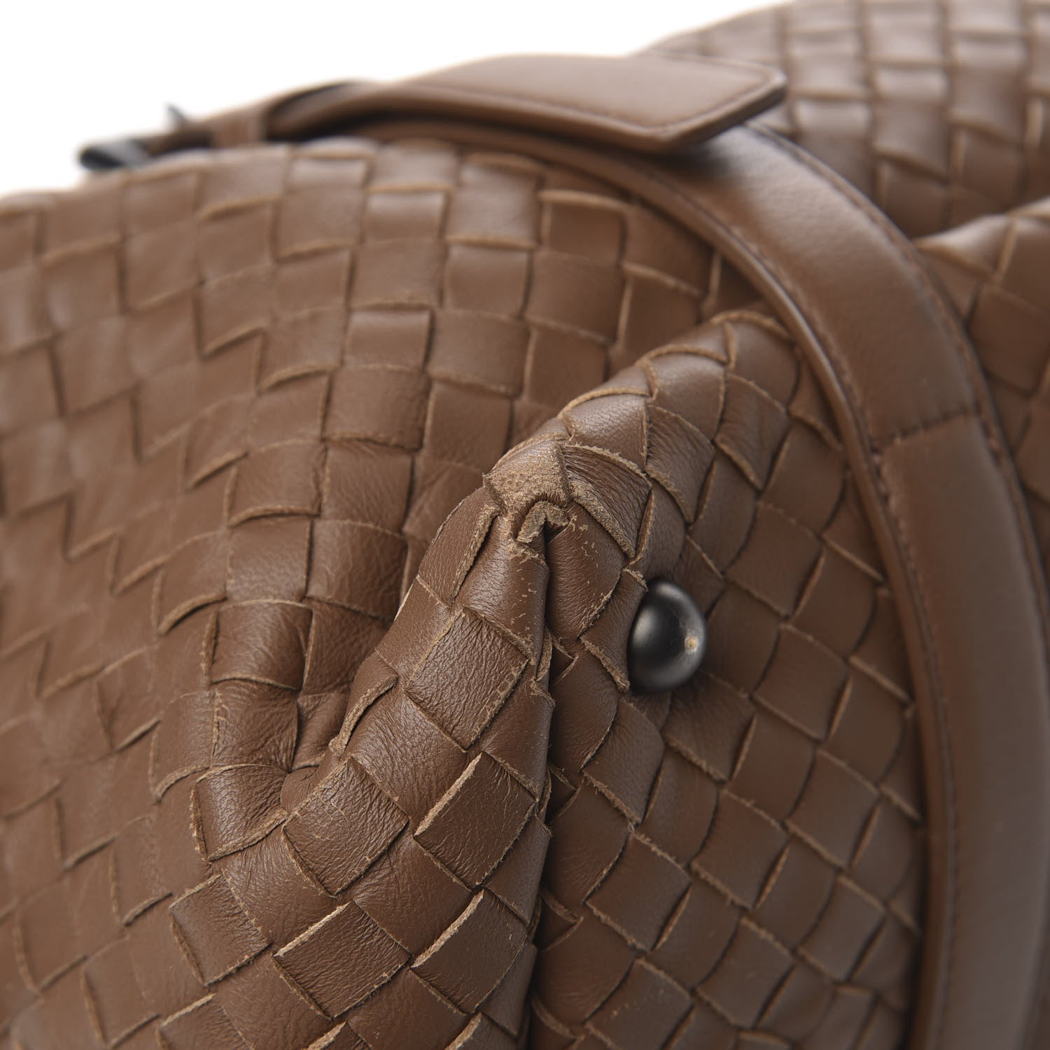 Bottega Veneta Nappa Intrecciato Montaigne Bag Noce 15 of 19