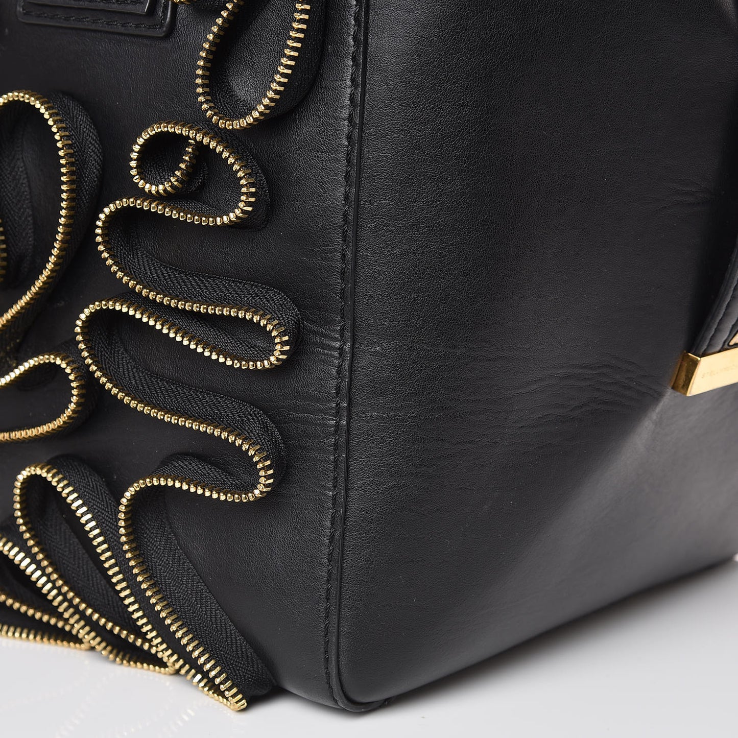 Eco Alter Nappa Cavendish Zipper Tote Black