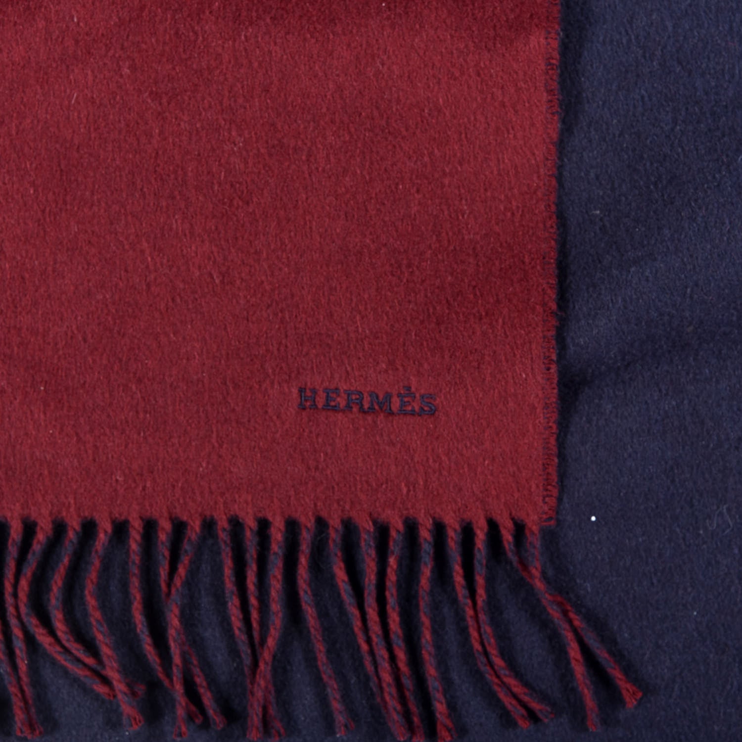 Hermes Cashmere Recto Verso Muffler Rouge H Marine 3 of 4