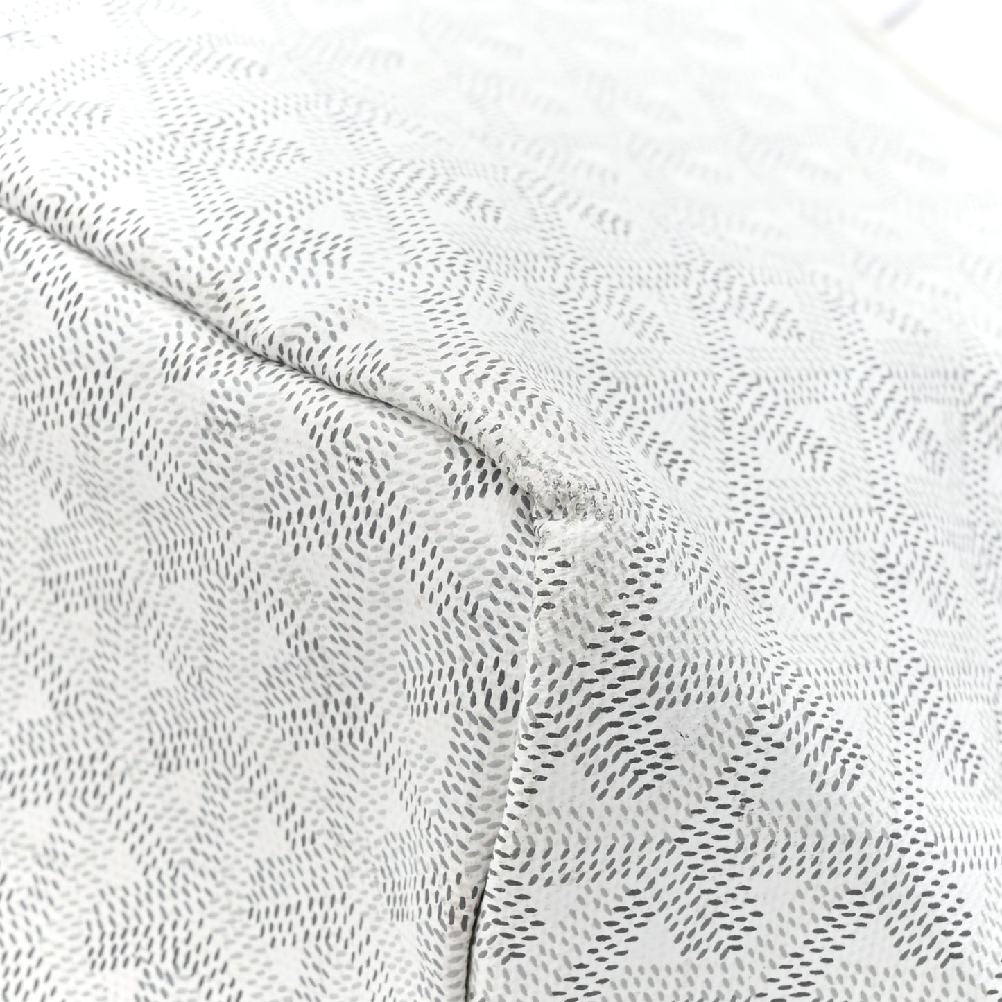 Goyardine Saint Louis GM White