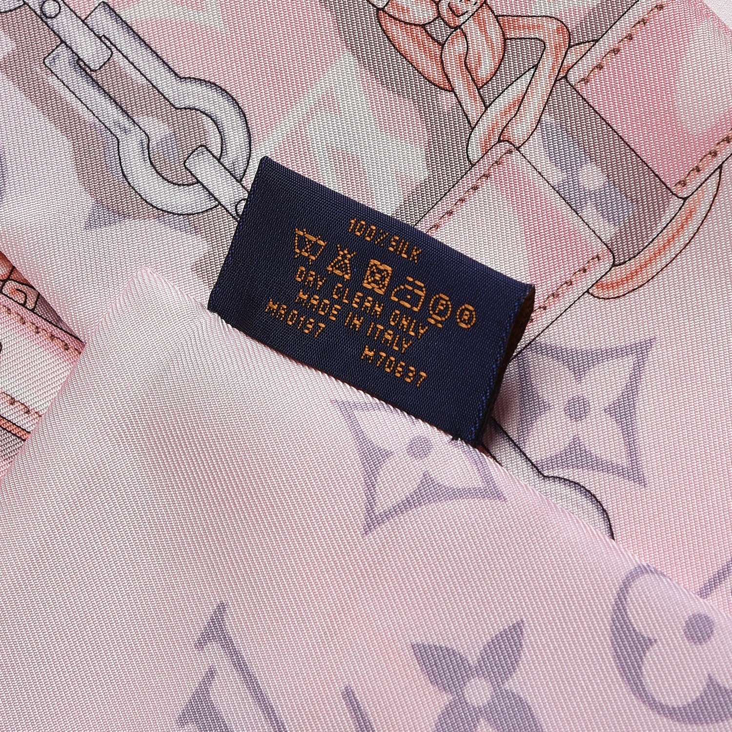 Louis Vuitton Silk Monogram Confidential Bandeau Light Pink 4 of 4