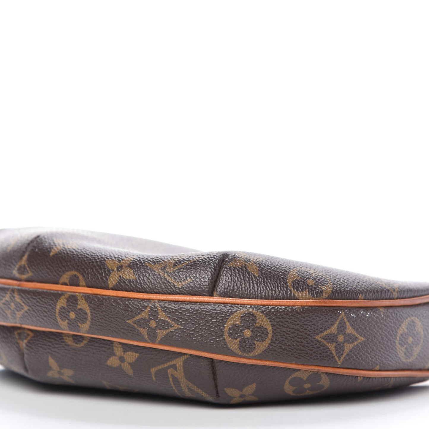 Monogram Croissant PM