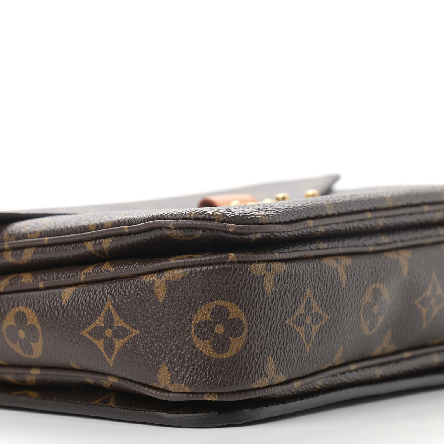 Louis Vuitton Monogram Pochette Metis 9 of 10