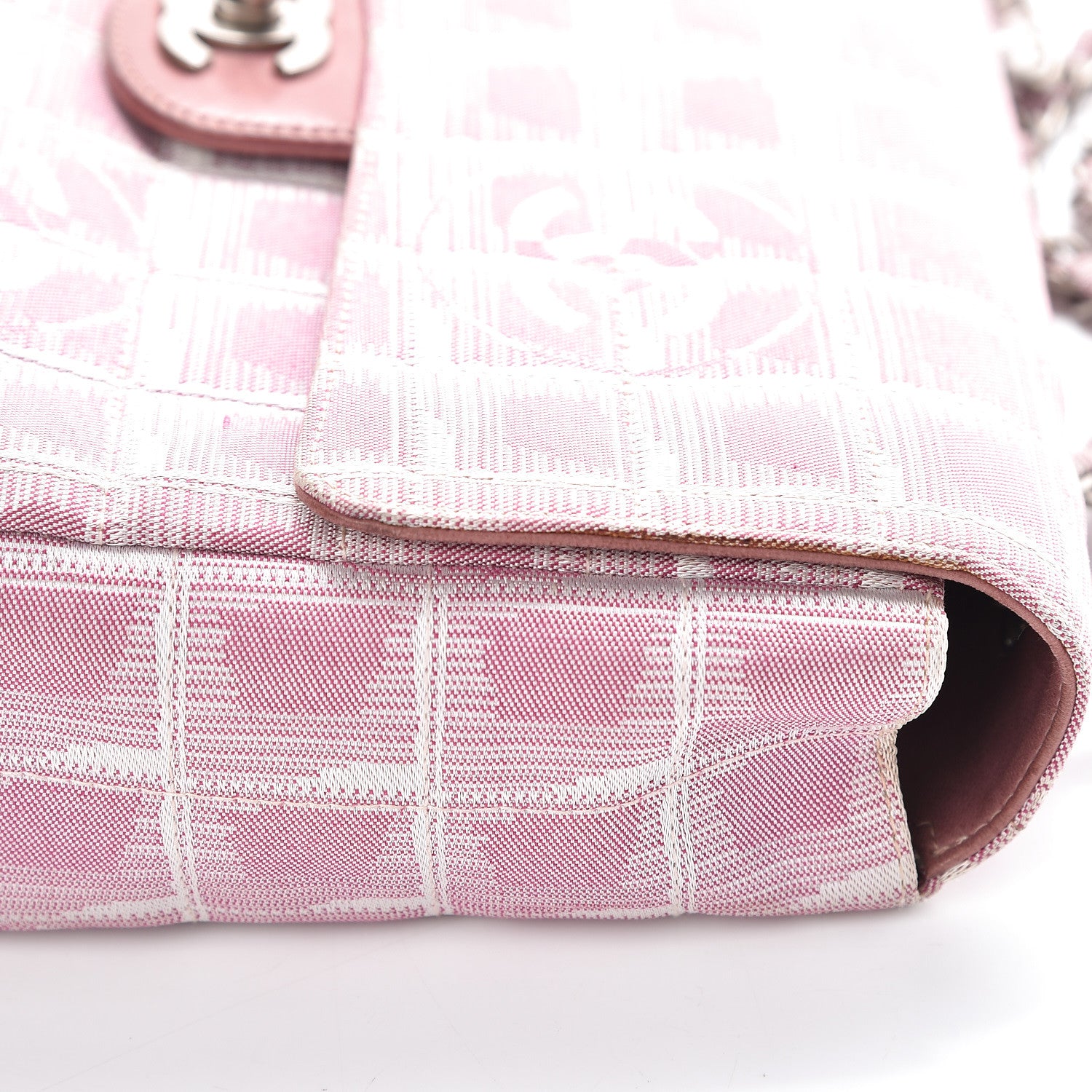 Chanel Nylon Medium Travel Flap Pink 11 of 17