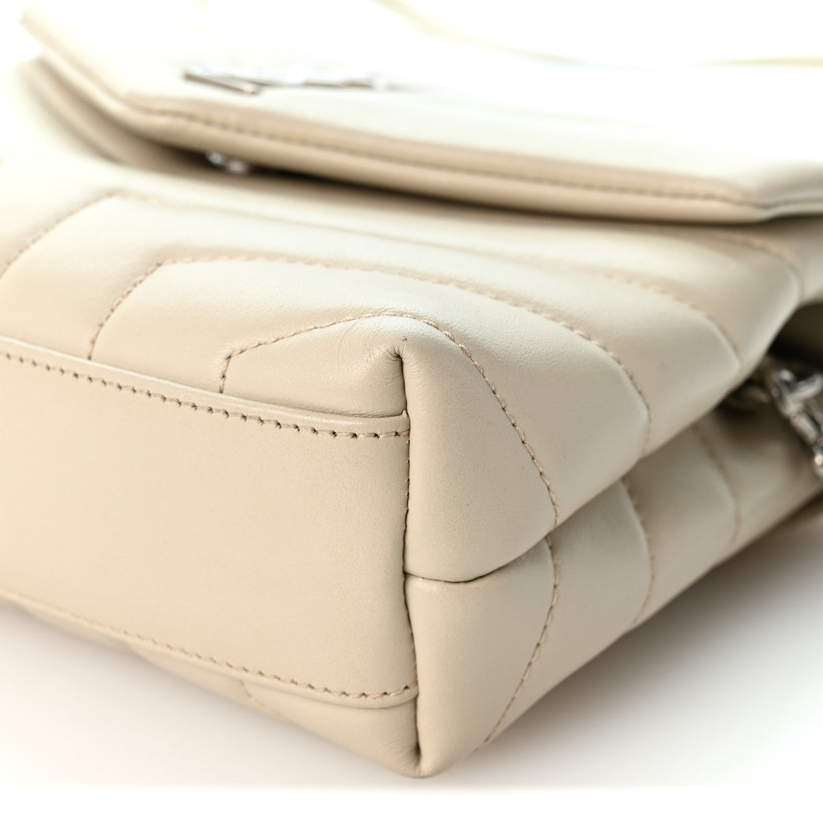 Saint Laurent Calfskin Y Quilted Monogram Toy Loulou Crossbody Bag Blanc Vintage 9 of 10