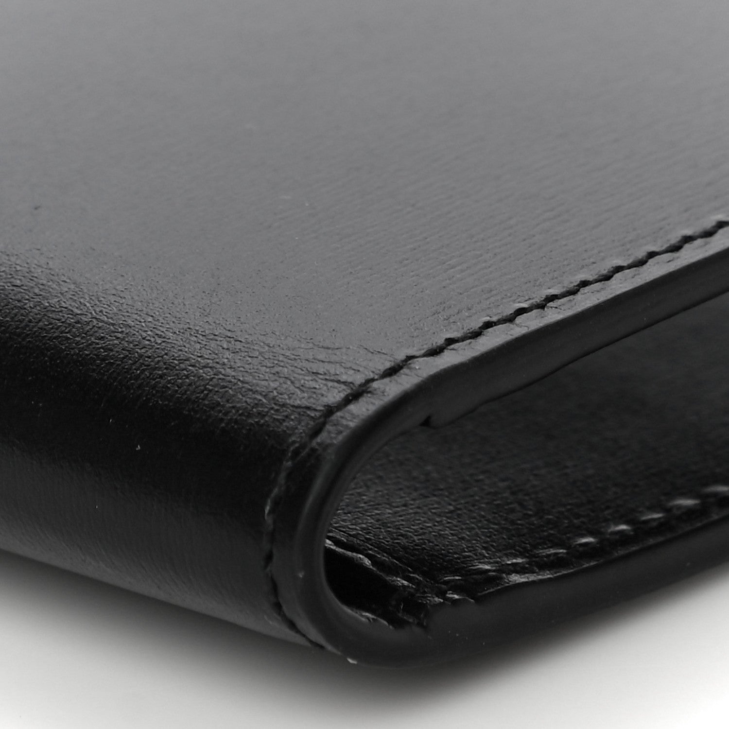 Gucci Smooth Calfskin GG Marmont Bi-Fold Wallet Black 8 of 10
