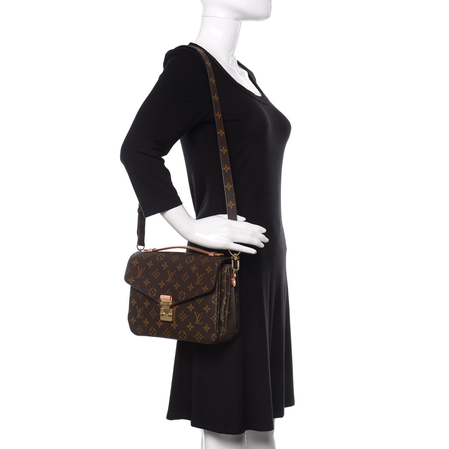 Louis Vuitton Monogram Pochette Metis 2 of 10