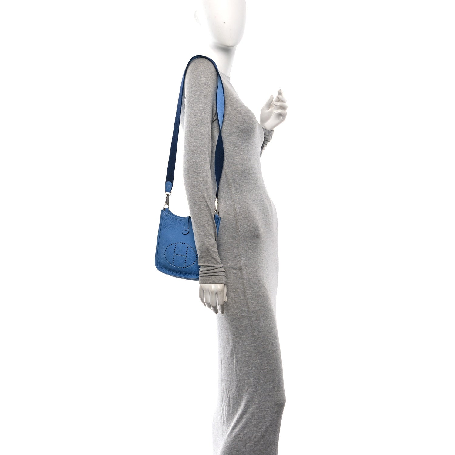 Hermes Taurillon Clemence Amazone Evelyne TPM  Bleu Paradis Saphir 2 of 14