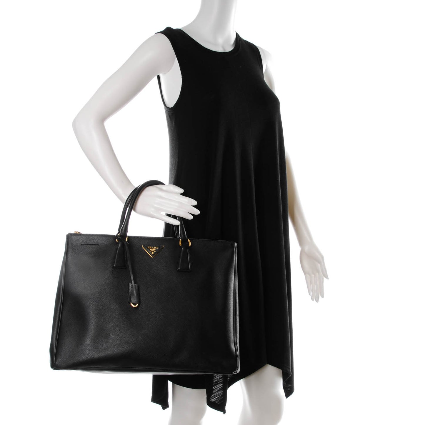 Saffiano Lux Extra Large Galleria Double Zip Tote Black