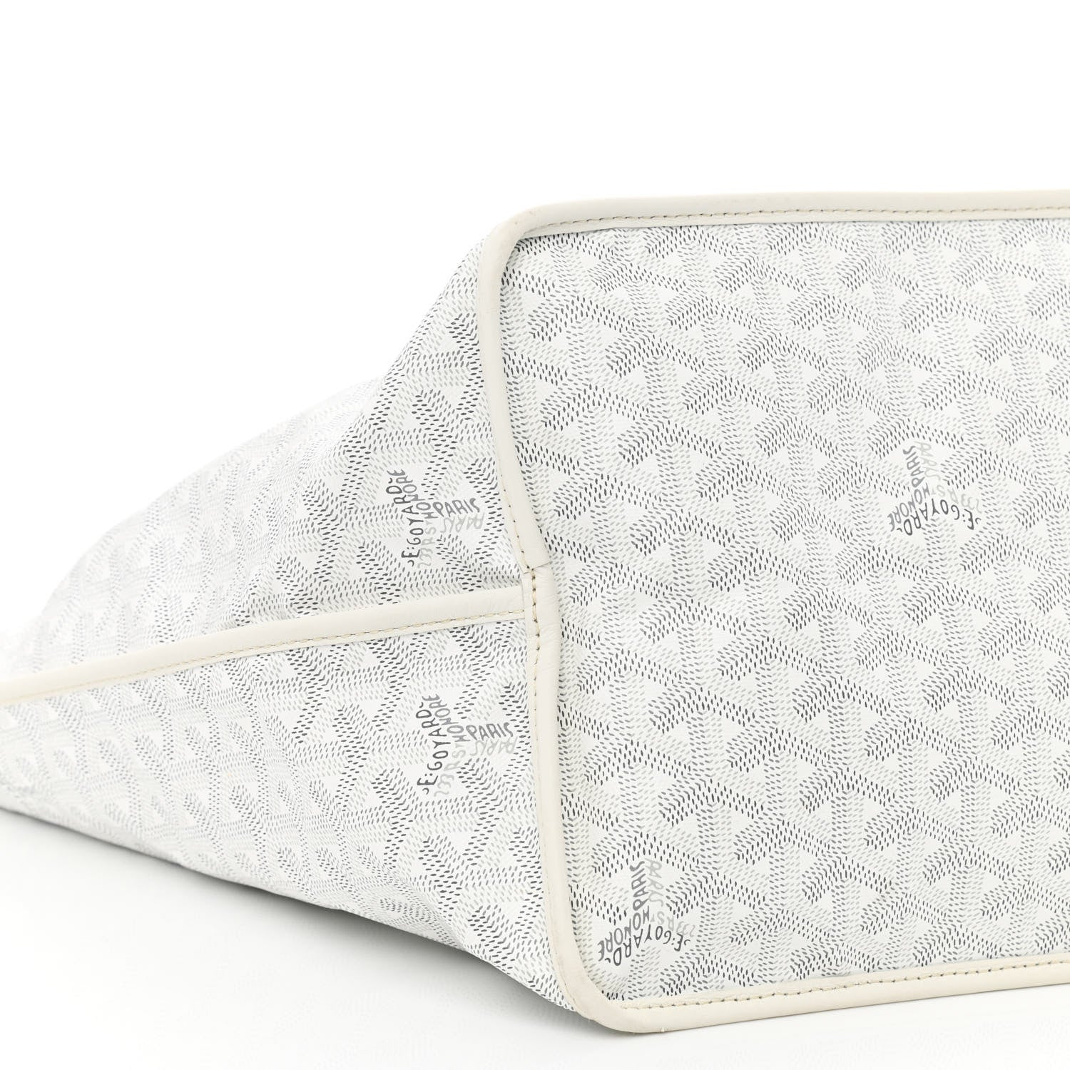 Goyard Goyardine Reversible Anjou GM White 11 of 20