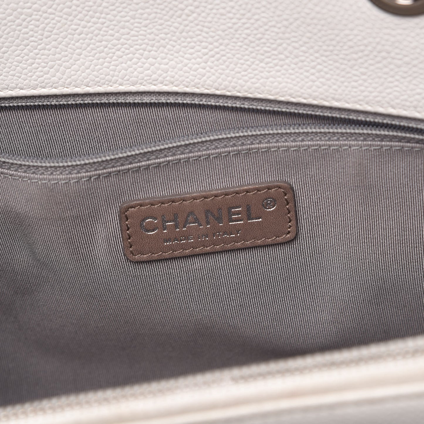 Soft Caviar Quilted CC Timeless Tote White