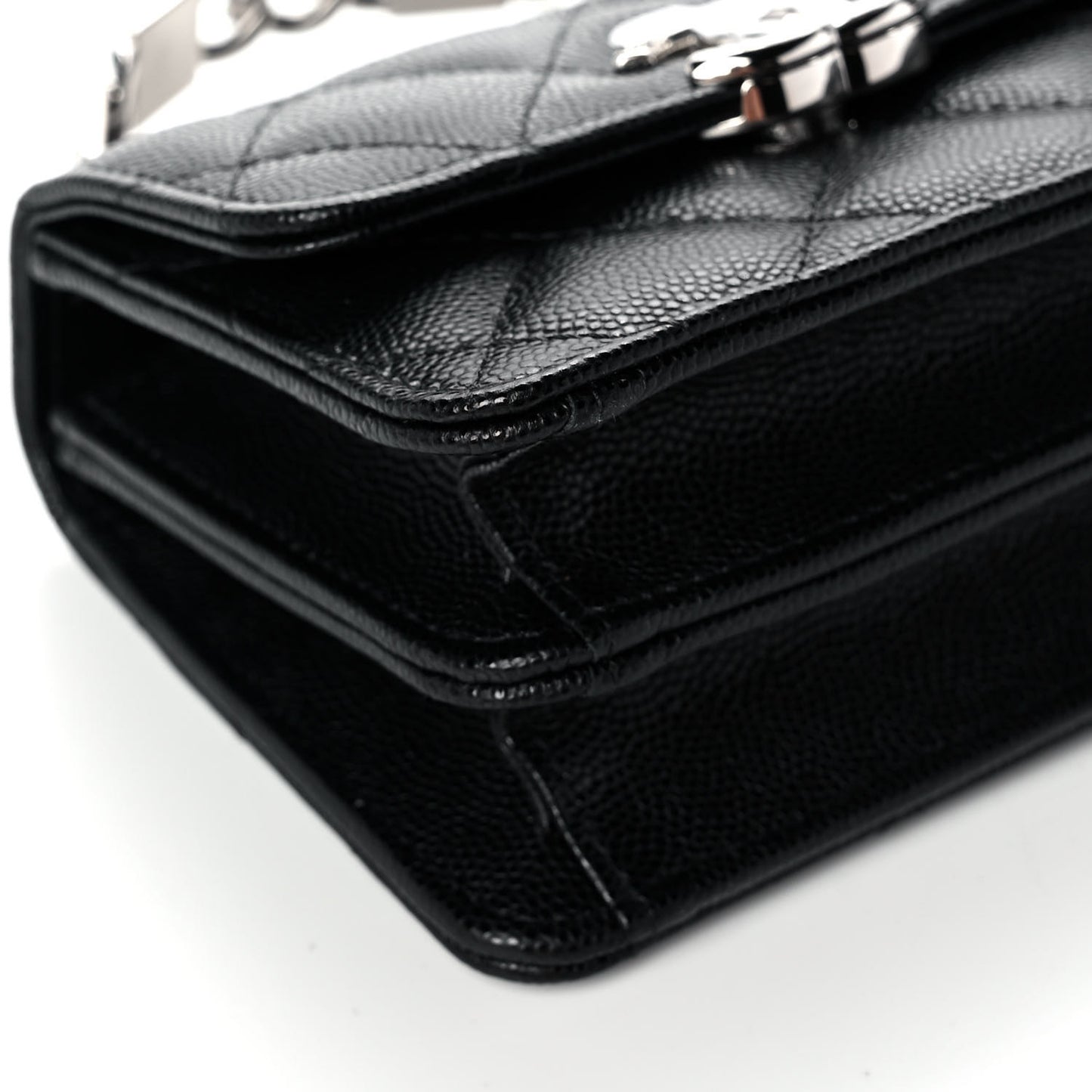 Caviar Quilted Pick Me Up Clutch With Chain Black