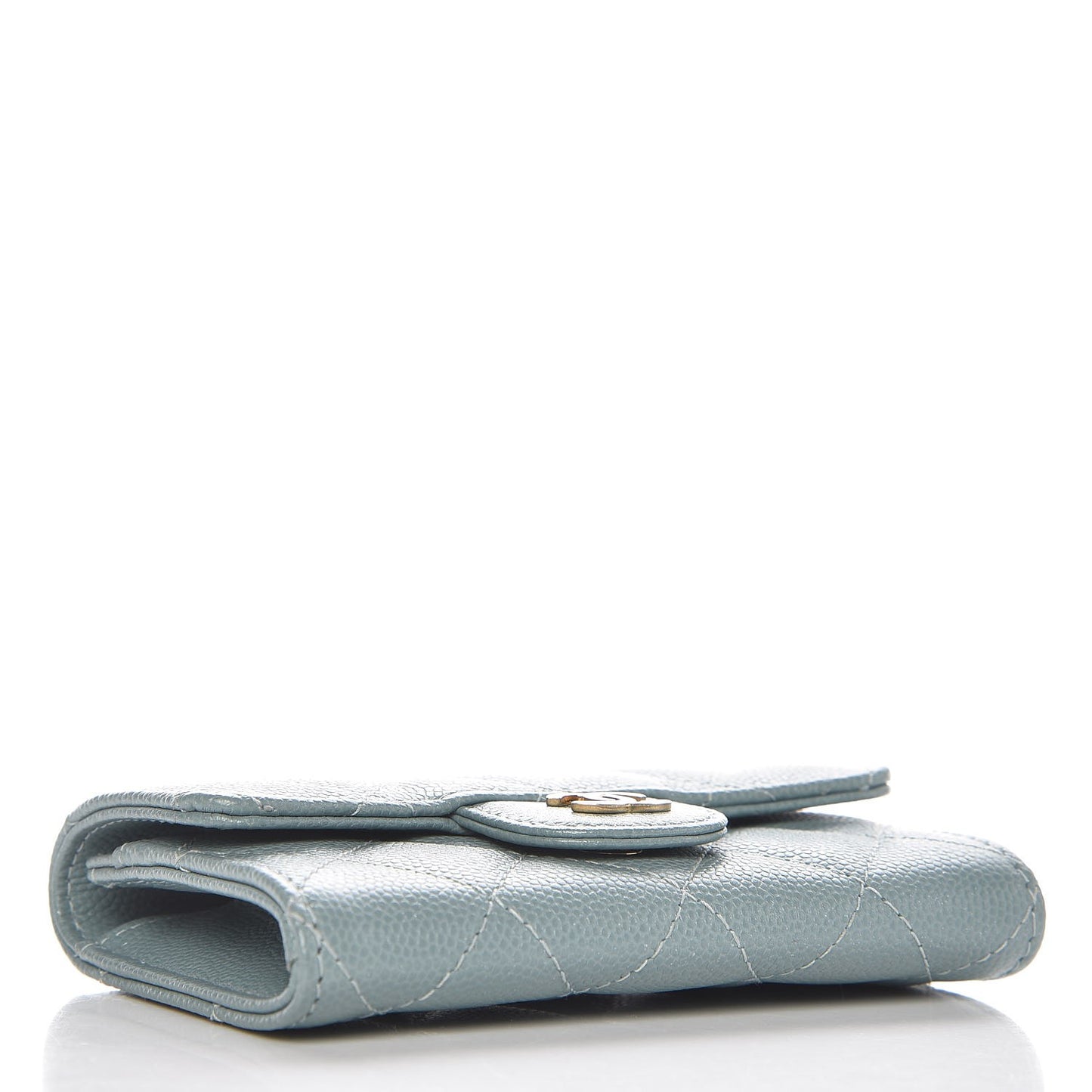 Iridescent Caviar Quilted Card Holder Light Blue