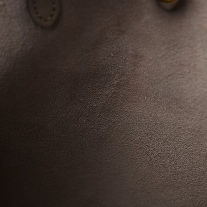 Louis Vuitton Empreinte Monogram Giant Onthego MM Tourterelle Creme 12 of 20