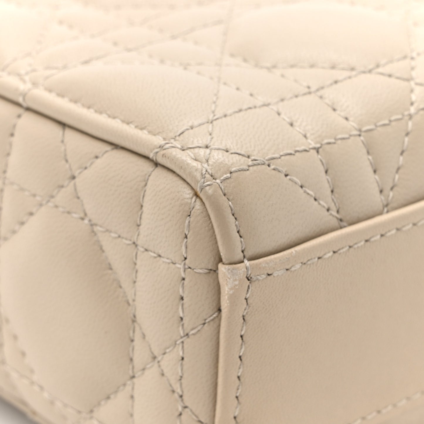 Lambskin Cannage Medium Lady D-Joy Hazelnut