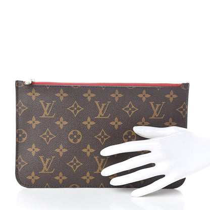 Louis Vuitton Monogram World Tour Neverfull MM GM Pochette 2 of 6