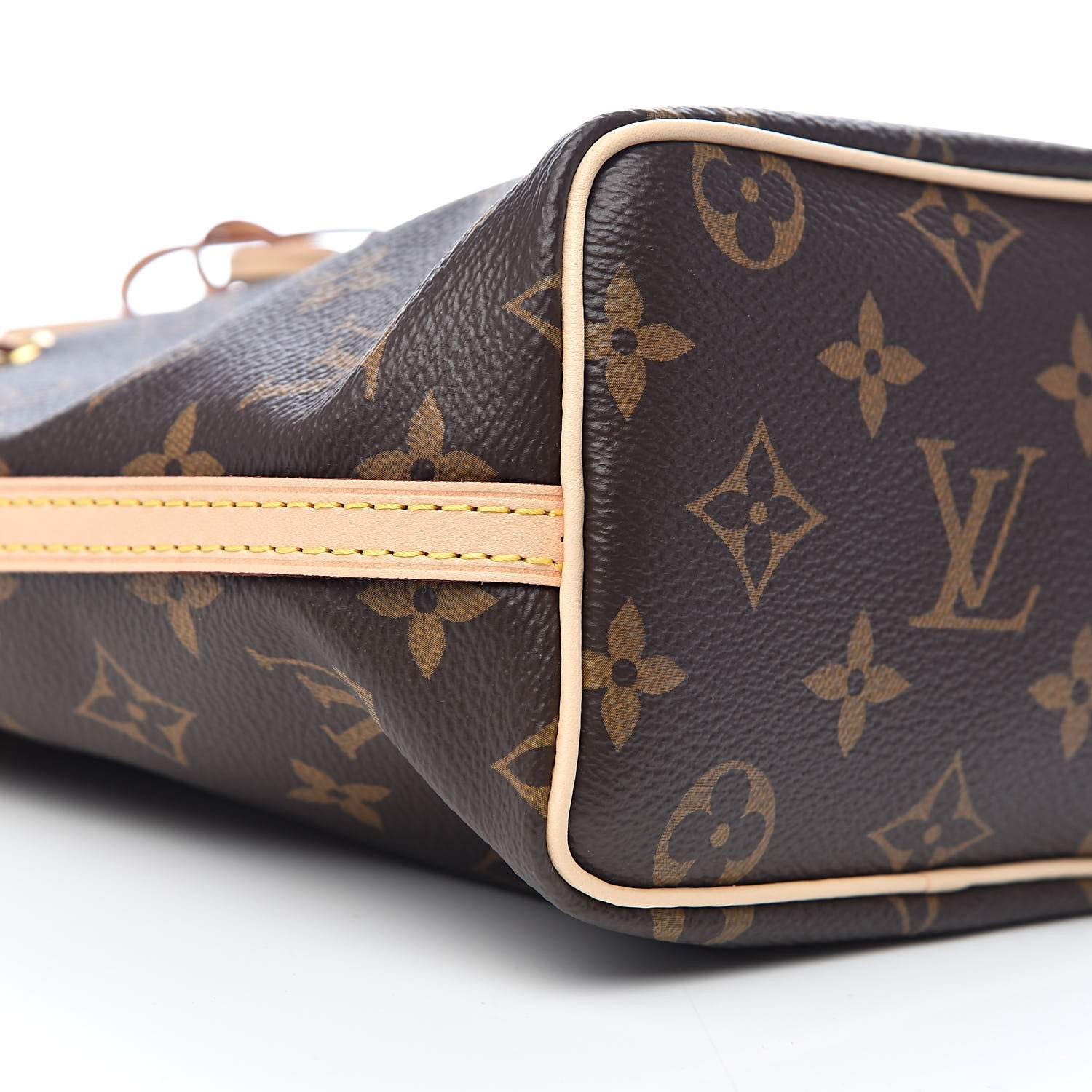 Louis Vuitton Monogram Nano Noe 8 of 11