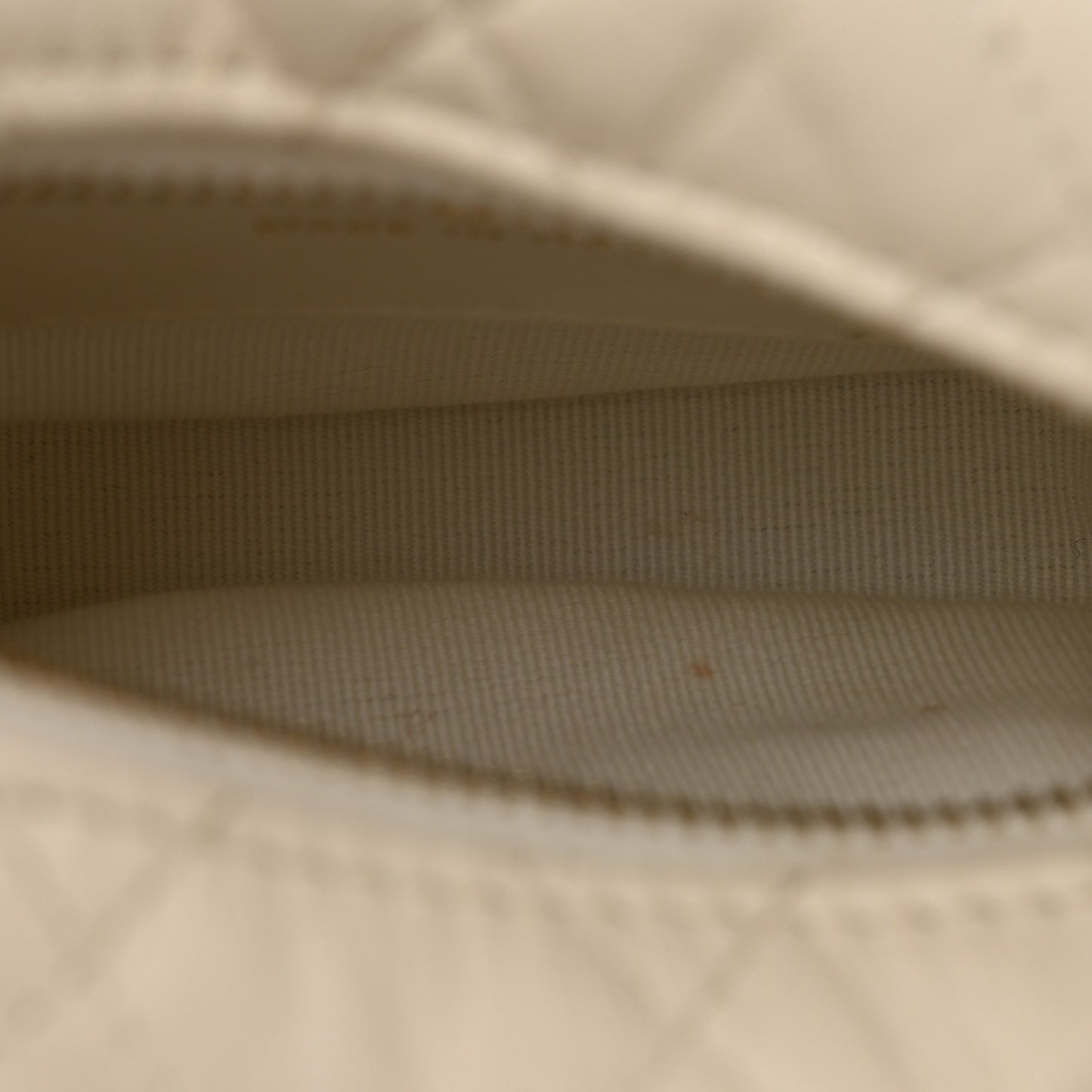 Lambskin Quilted Chain Around Pouch Hobo White