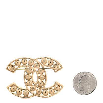 Chanel Pearl CC Brooch Light Gold 2 of 3
