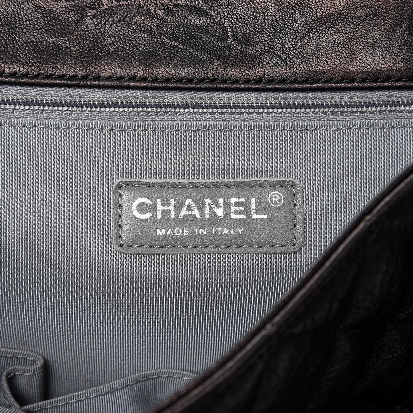 Washed Lambskin Quilted Maxi Chain Around Flap Black