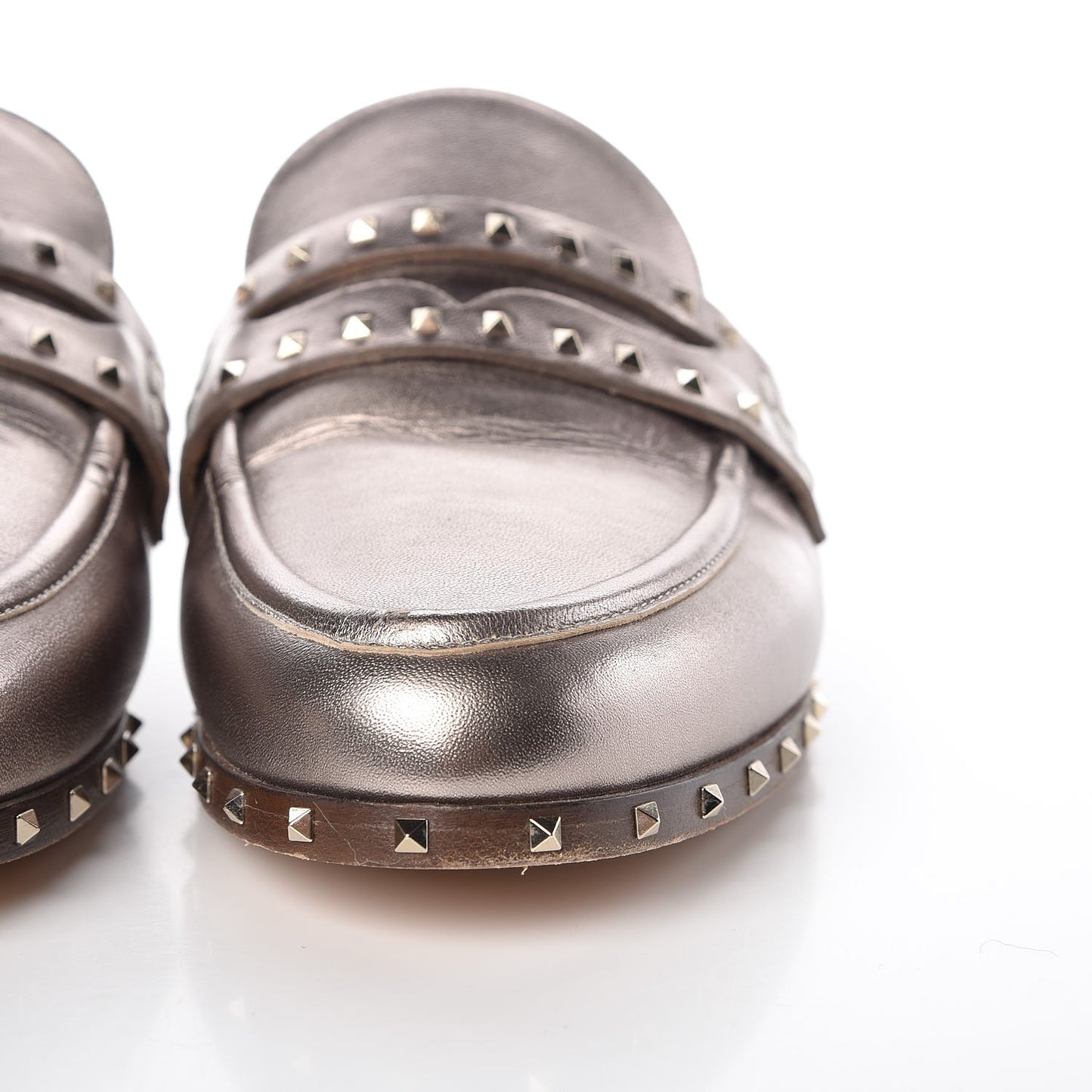 Metallic Lambskin Soul Rockstud Flat Mules 39 Silver