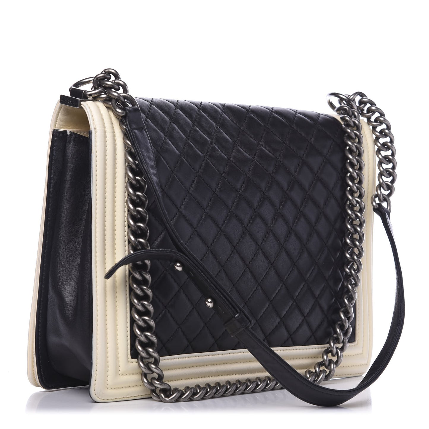 Lambskin Quilted Large Boy Flap Black White