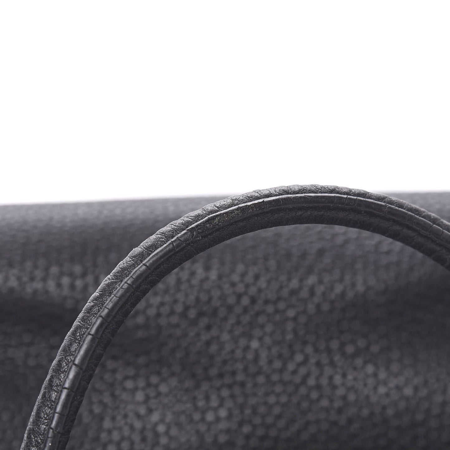 Vitello Daino Tote Black
