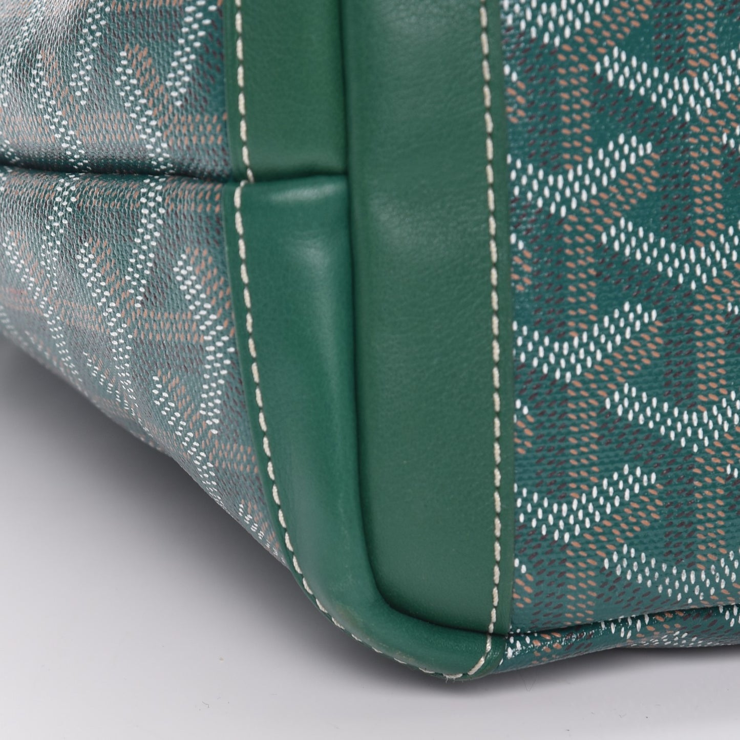Goyardine Artois Green