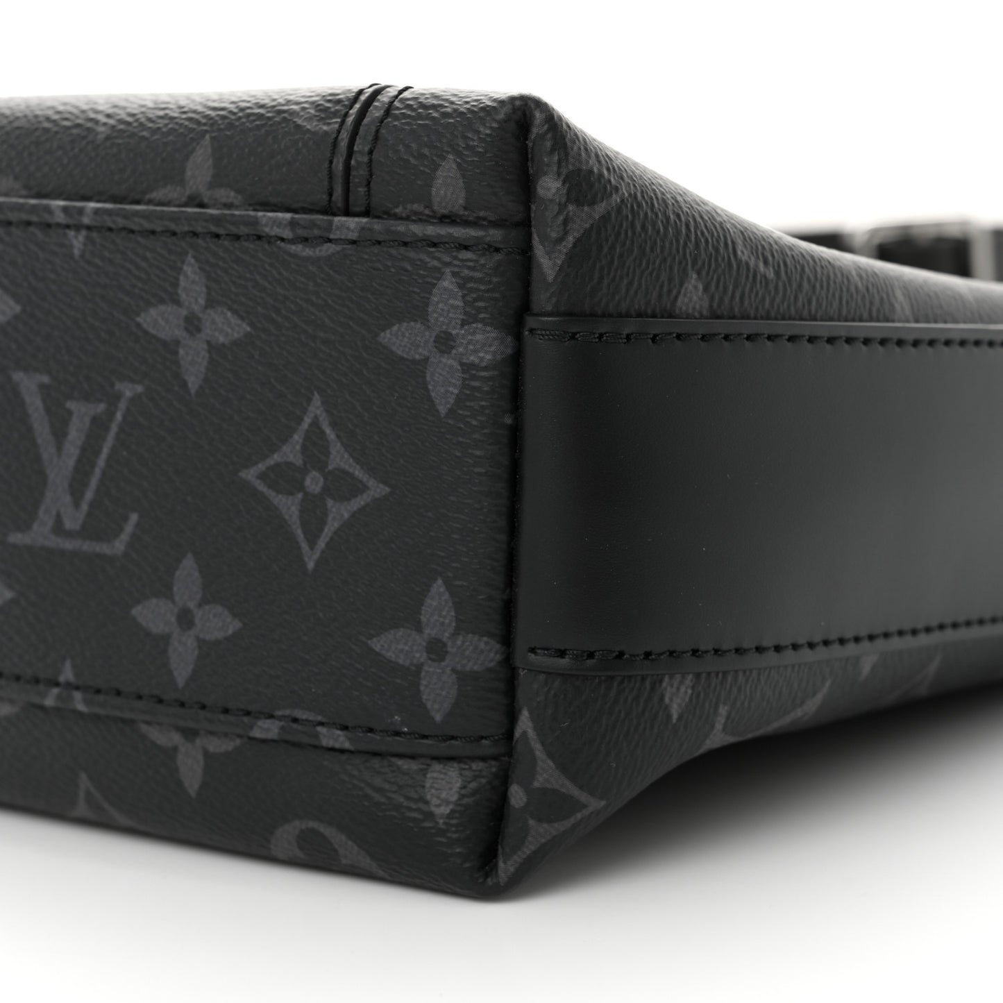 Monogram Eclipse Odyssey Messenger PM