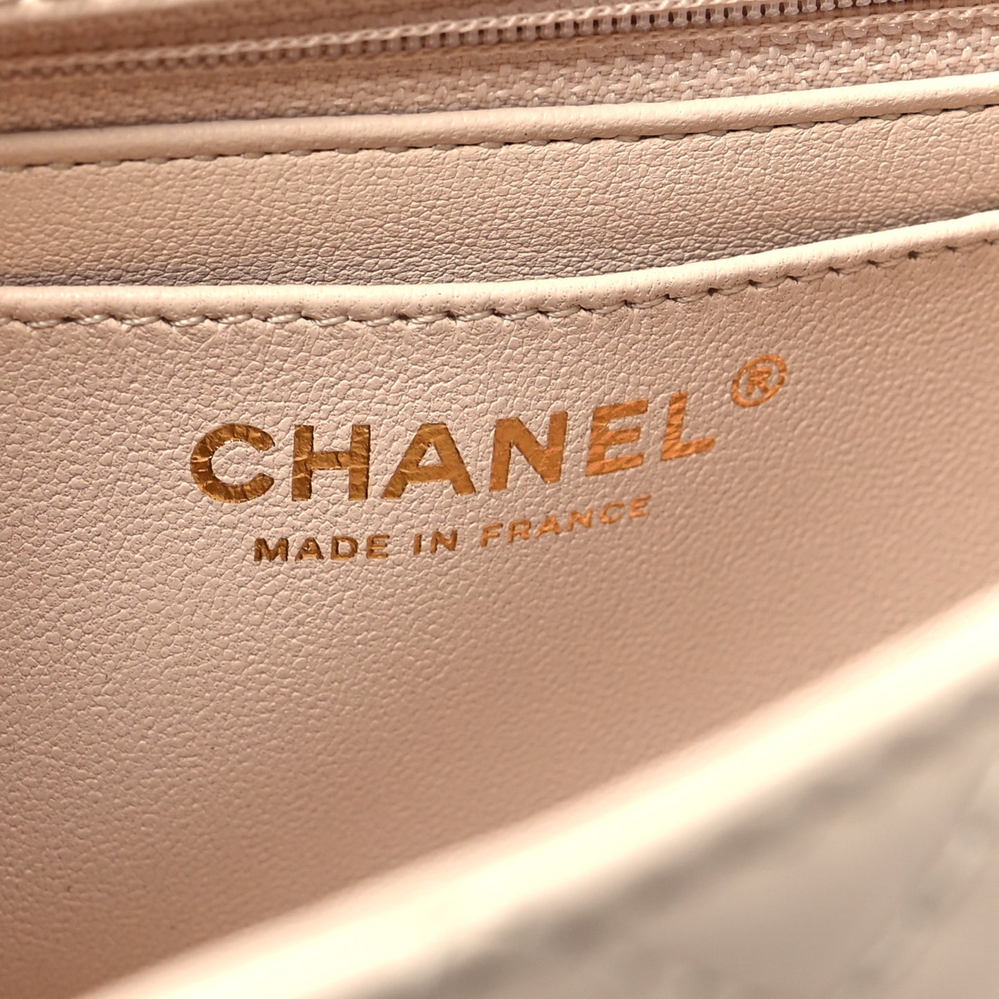 Aged Calfskin Quilted 2.55 Reissue Mini Flap Ecru
