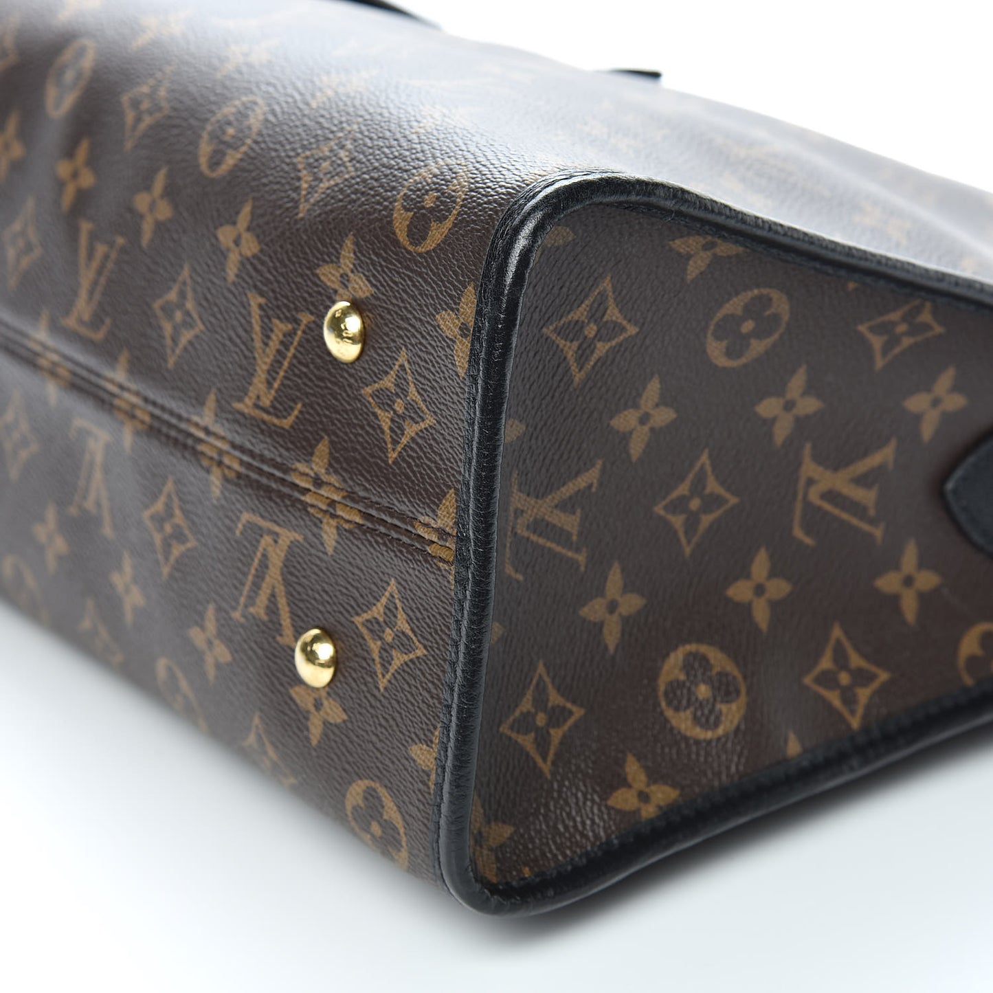 Monogram Popincourt MM Black