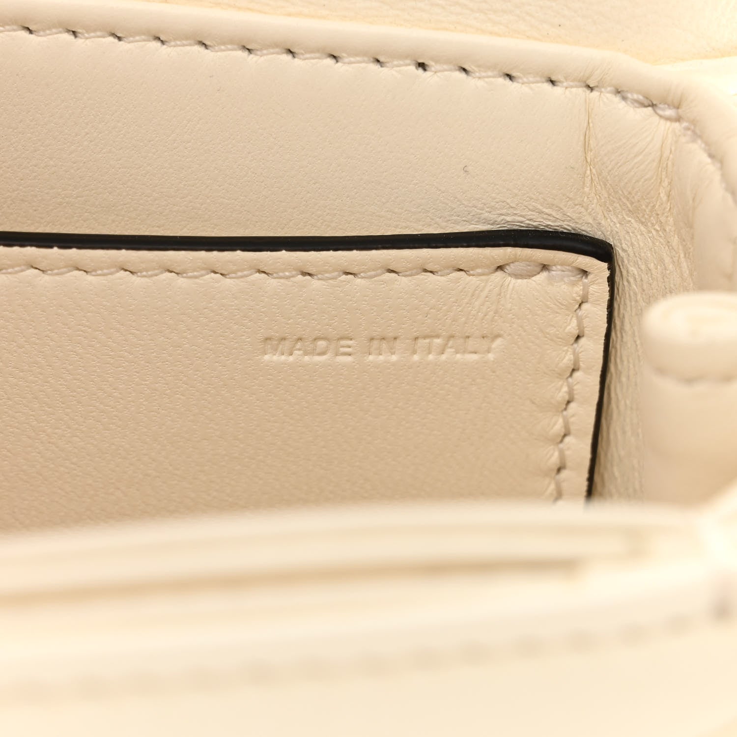 Valentino Garavani Nappa One Stud Chain Clutch Ivory 7 of 10