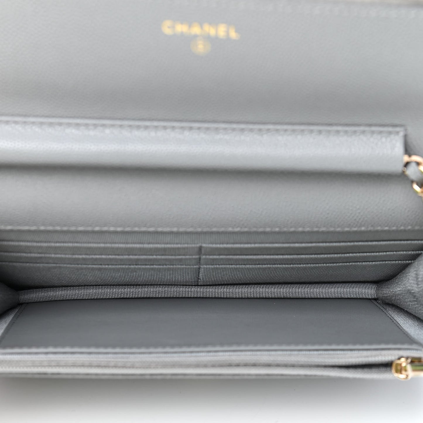 Caviar Quilted Wallet On Chain WOC Grey