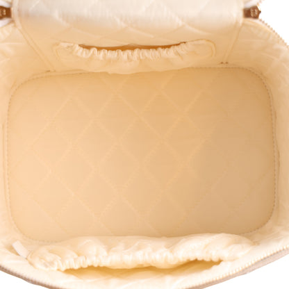 Chanel Caviar Quilted Large Vanity Pouch White 6 of 10