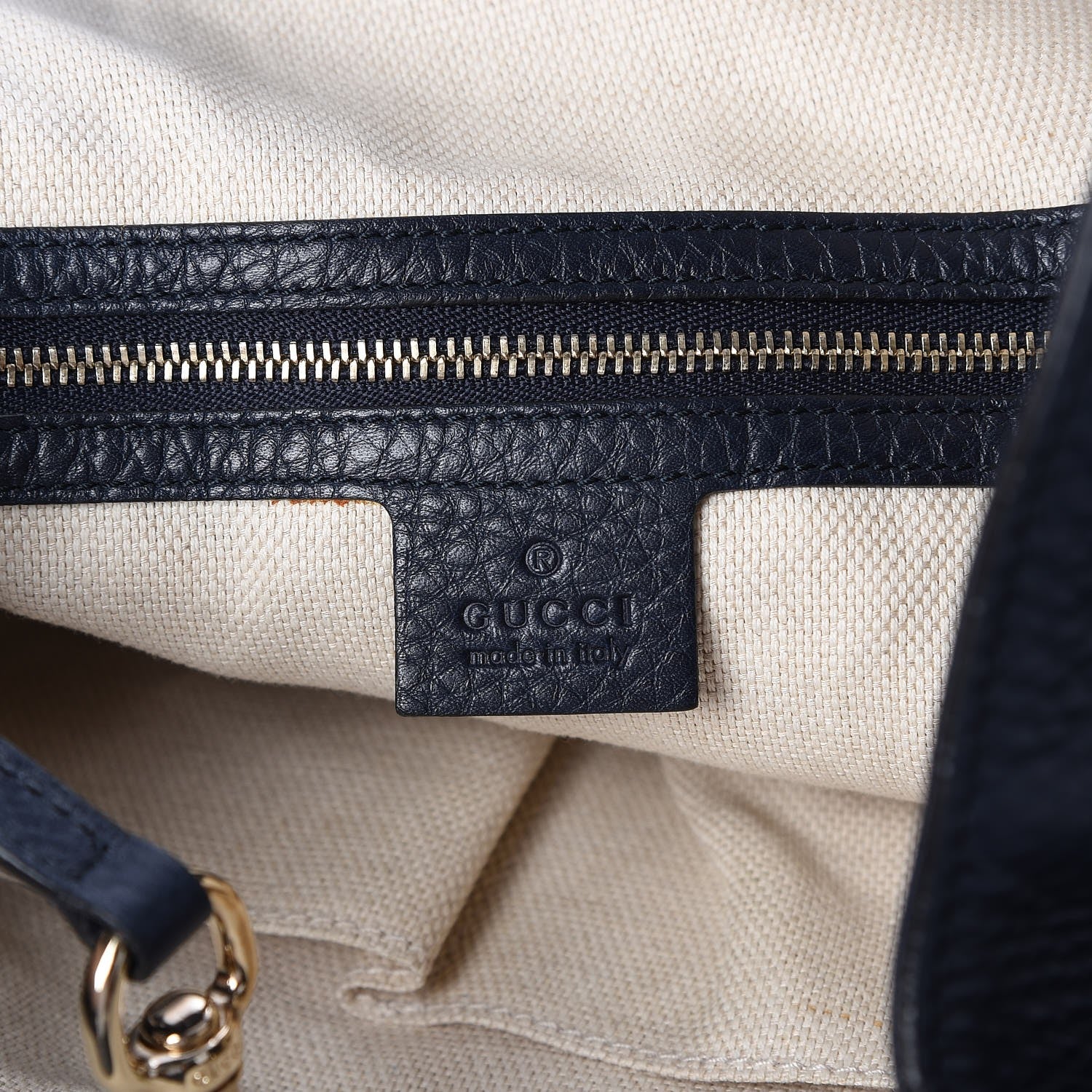 Gucci Pebbled Calfskin Large Soho Shoulder Bag Blue 6 of 9