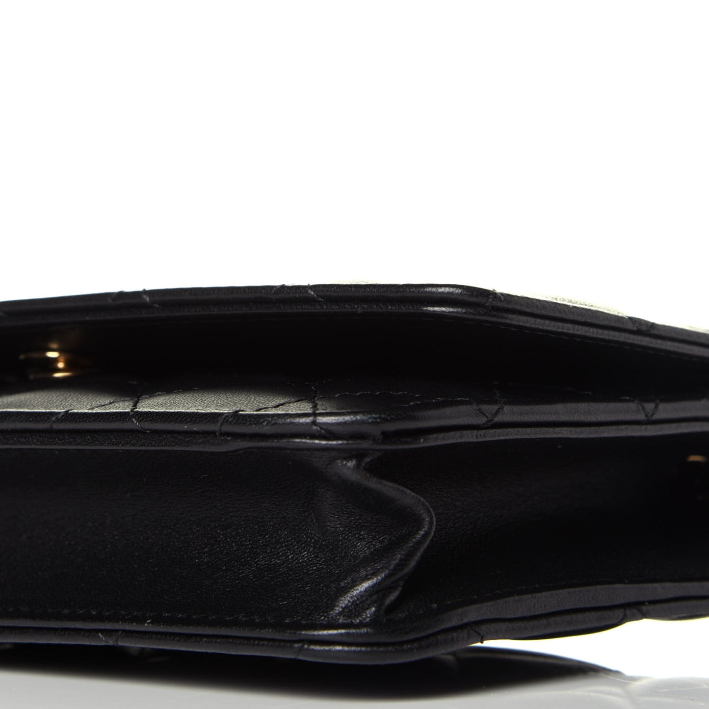 Lambskin Quilted Wallet On Chain WOC Black